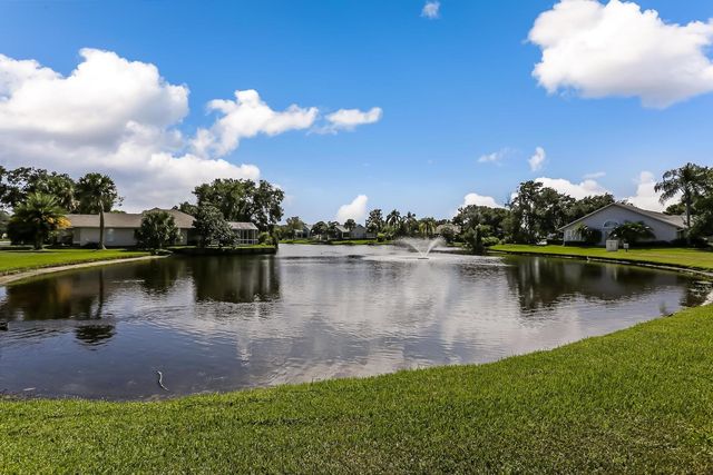 508 Peninsula Ct, St Augustine, FL 32080