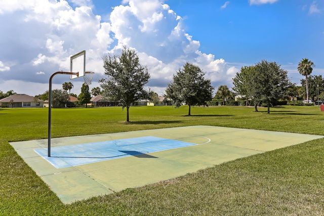 508 Peninsula Ct, St Augustine, FL 32080