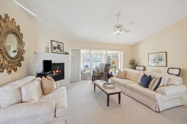 508 Peninsula Ct, St Augustine, FL 32080