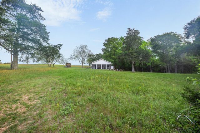 11401 Schaffner Road, Sealy, TX 77474
