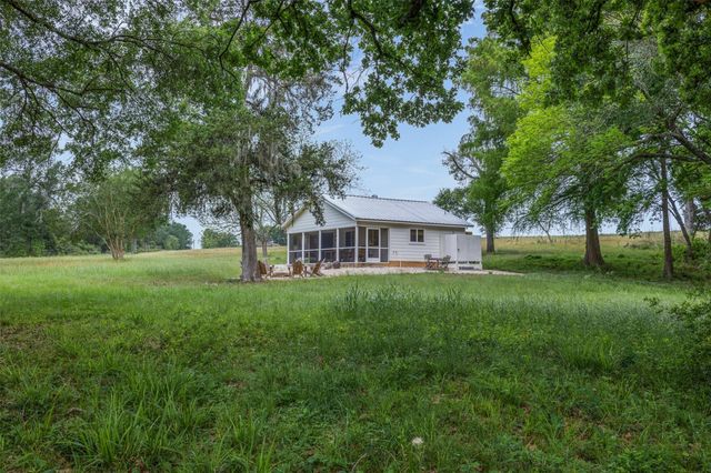 11401 Schaffner Road, Sealy, TX 77474