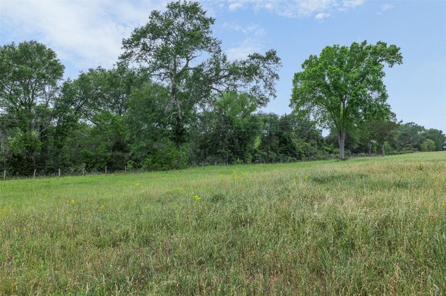 11401 Schaffner Road, Sealy, TX 77474