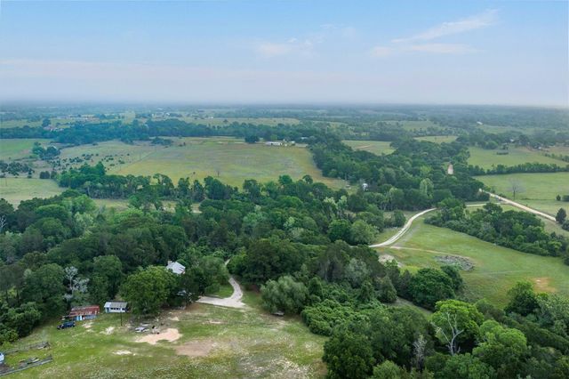 11401 Schaffner Road, Sealy, TX 77474