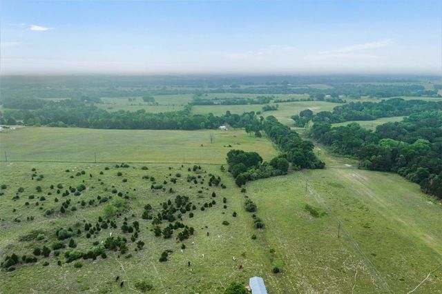 11401 Schaffner Road, Sealy, TX 77474