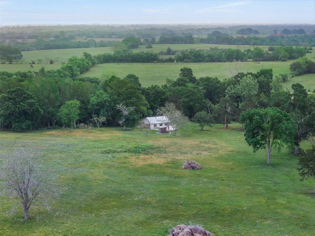11401 Schaffner Road, Sealy, TX 77474