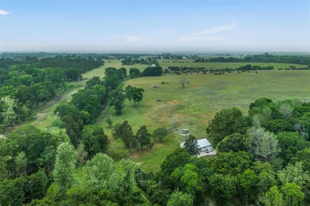 11401 Schaffner Road, Sealy, TX 77474