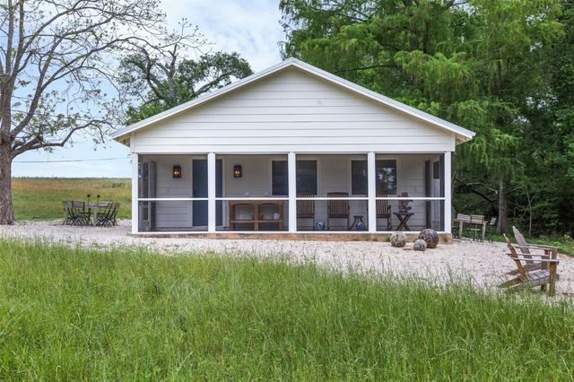 11401 Schaffner Road, Sealy, TX 77474