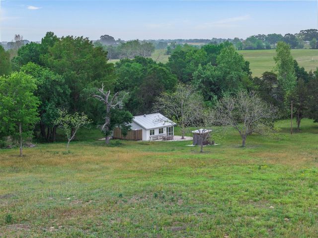 11401 Schaffner Road, Sealy, TX 77474