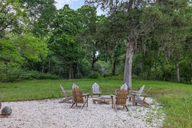 11401 Schaffner Road, Sealy, TX 77474