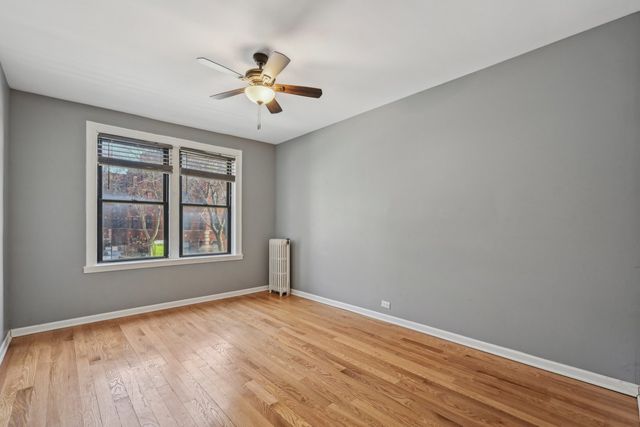 2052 E 69th Street 1B, Chicago, IL 60649