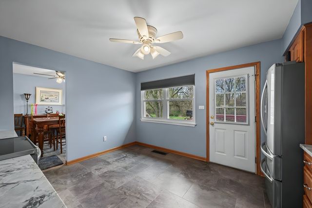 362 N Winston Drive, Palatine, IL 60074