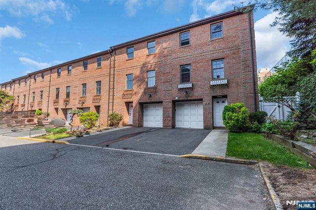 3661 Meadow Lane, North Bergen, NJ 07047