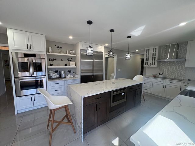 32 Pearce Drive, Highland Mills, NY 10930