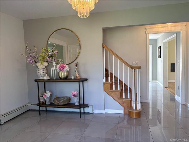 32 Pearce Drive, Highland Mills, NY 10930