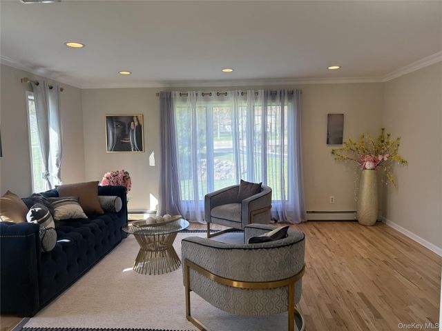 32 Pearce Drive, Highland Mills, NY 10930