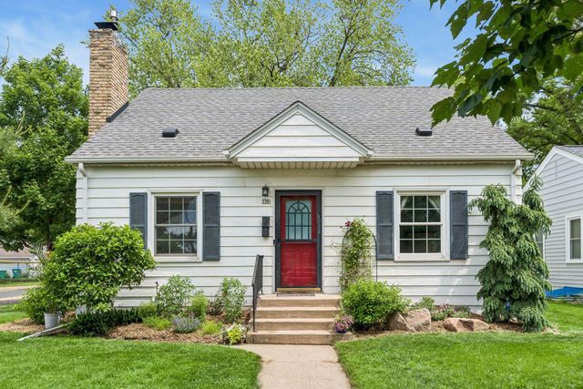 3301 Brownlow Avenue, Saint Louis Park, MN 55426