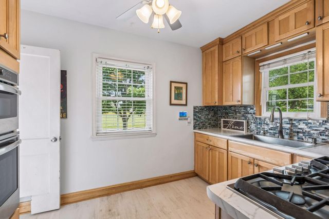 3301 Brownlow Avenue, Saint Louis Park, MN 55426