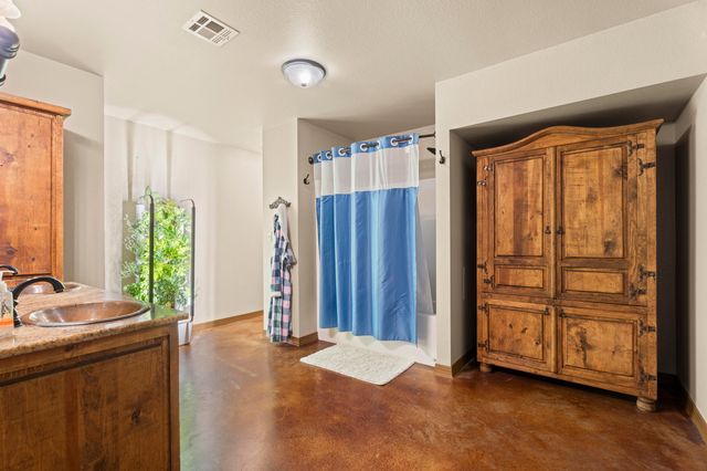 440843 E 220 Road, Vinita, OK 74301