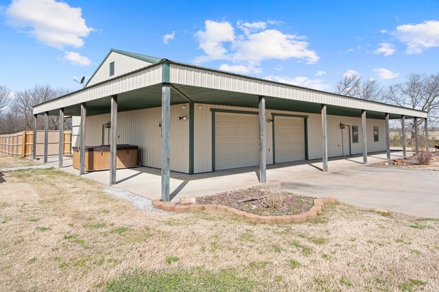 440843 E 220 Road, Vinita, OK 74301