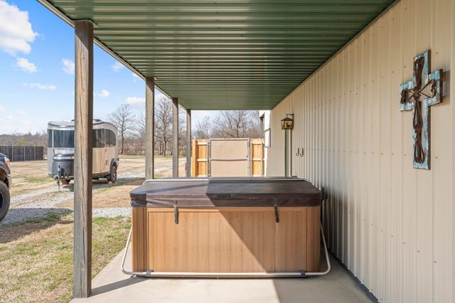 440843 E 220 Road, Vinita, OK 74301