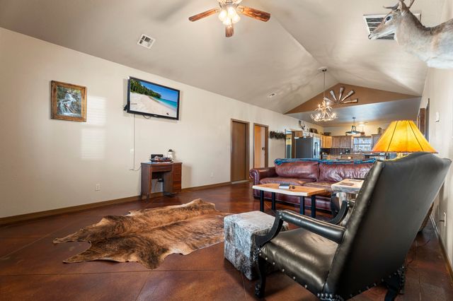 440843 E 220 Road, Vinita, OK 74301