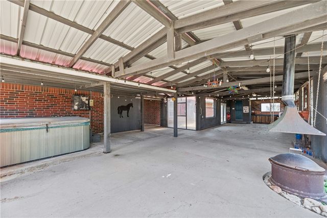 718 E County Road 2340, Riviera, TX 78379