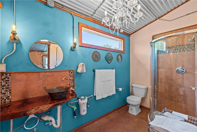 718 E County Road 2340, Riviera, TX 78379