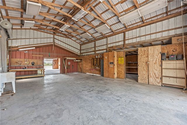 718 E County Road 2340, Riviera, TX 78379