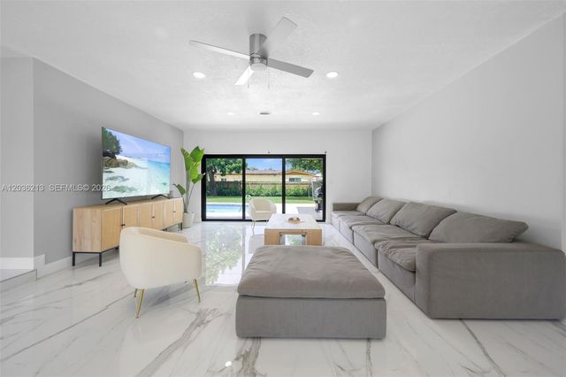 1951 NE 187 th dr, North Miami Beach, FL 33179