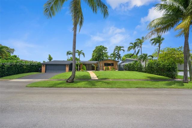 1951 NE 187 th dr, North Miami Beach, FL 33179