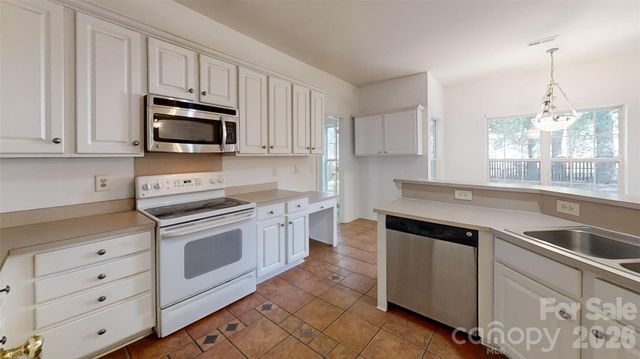 7411 Gate Key Court, Stanley, NC 28164