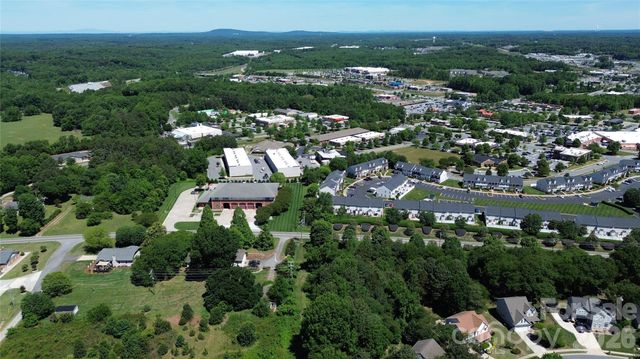 7411 Gate Key Court, Stanley, NC 28164