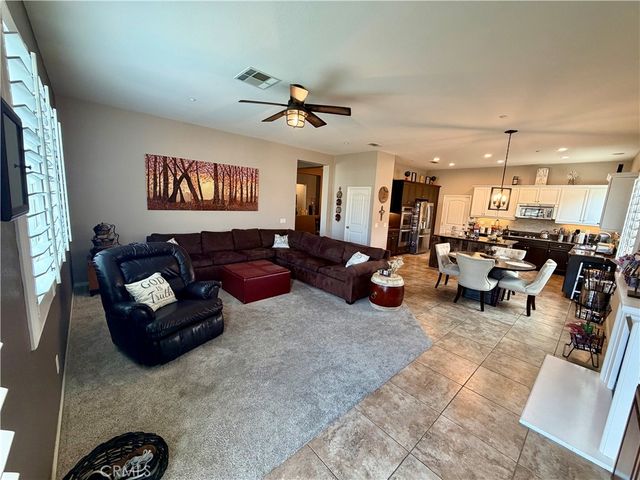 4751 Falconview Court, Fontana, CA 92336