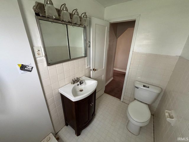 1114 W 17Th Street, Muncie, IN 47302