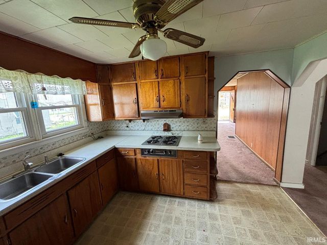 1114 W 17Th Street, Muncie, IN 47302