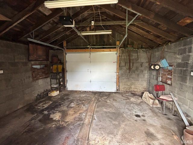 1114 W 17Th Street, Muncie, IN 47302