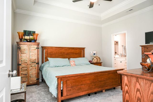 392 NE Bellingham Drive # 5c, Cleveland, TN 37312