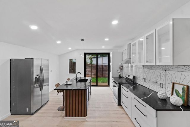 980 Porter Road, Decatur, GA 30032