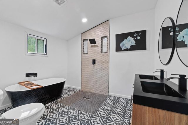 980 Porter Road, Decatur, GA 30032