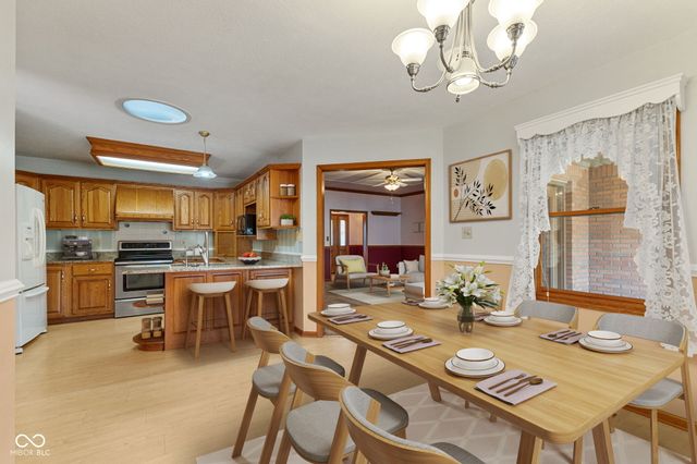 449 Estes Road, Greenwood, IN 46142