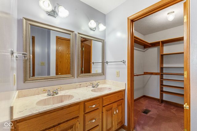 449 Estes Road, Greenwood, IN 46142