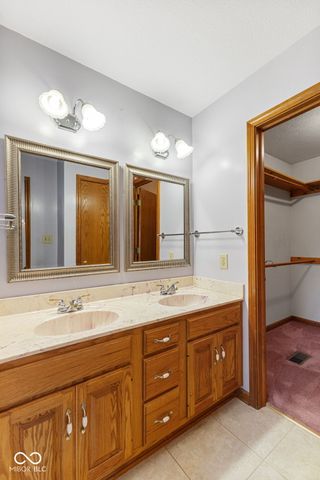 449 Estes Road, Greenwood, IN 46142