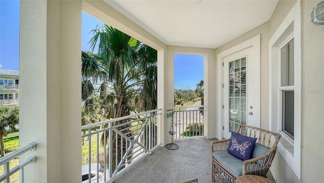 7910 34TH AVENUE W 203, Bradenton, FL 34209