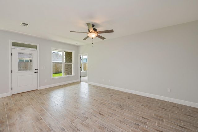 109 Beach Drive, Fort Walton Beach, FL 32547
