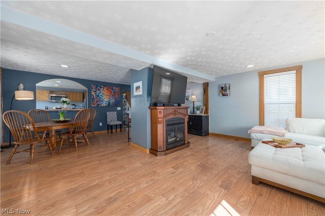 686 Perry Street, Vermilion, OH 44089