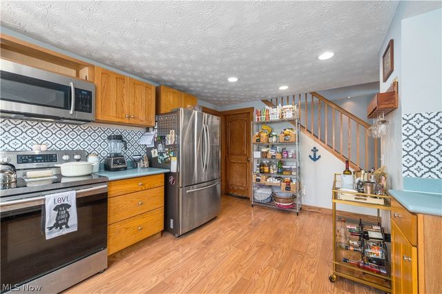 686 Perry Street, Vermilion, OH 44089
