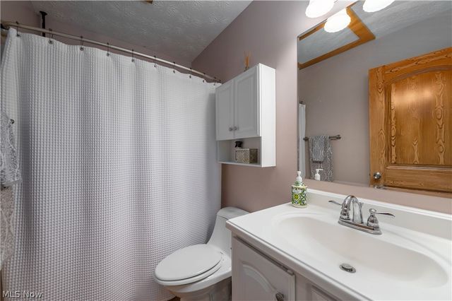 686 Perry Street, Vermilion, OH 44089