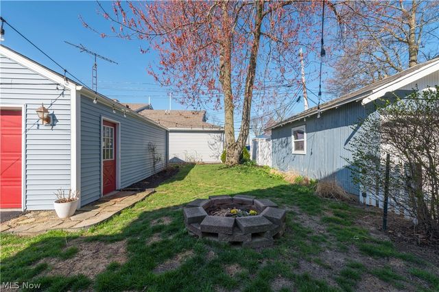 686 Perry Street, Vermilion, OH 44089