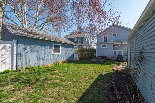 686 Perry Street, Vermilion, OH 44089