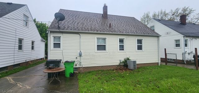 21351 Crystal Avenue, Euclid, OH 44123